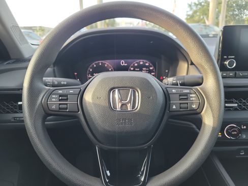 Used 2025 Honda Accord SE image 23
