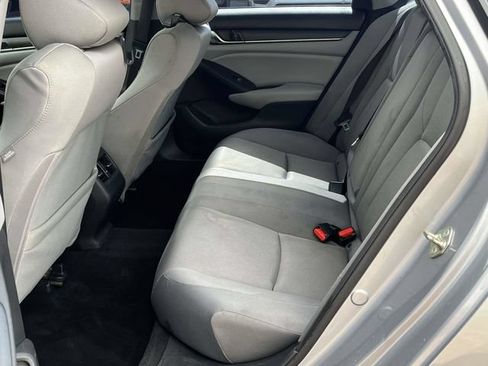 Used 2020 Honda Accord EX image 16