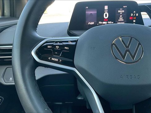 Used 2023 Volkswagen ID.4 Pro RWD image 9