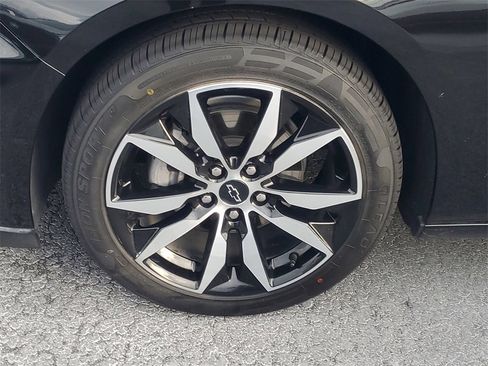 Used 2024 Chevrolet Malibu RS image 4