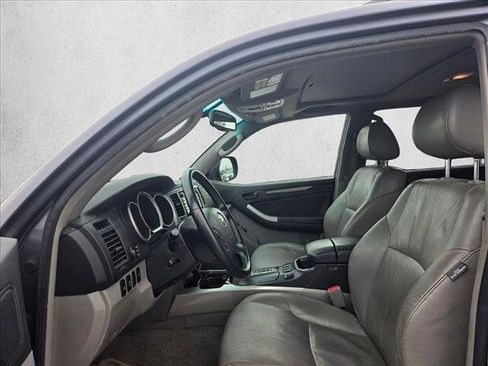 Used 2007 Toyota 4Runner Limited AWD/4WD image 11