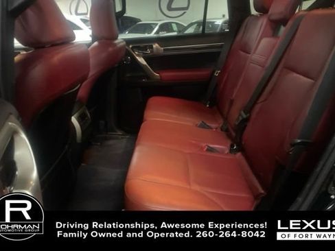 Used 2021 Lexus GX 460 Luxury w/ Accessory Package image 12
