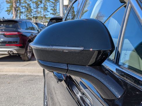 New 2026 Lincoln Corsair Reserve image 13