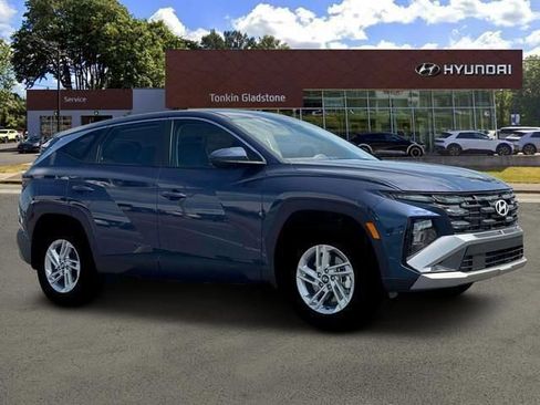 New 2026 Hyundai Tucson SE image 10