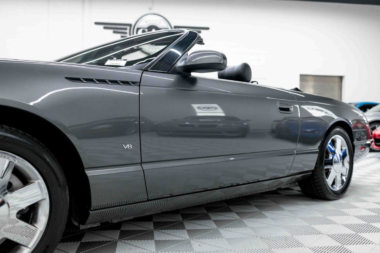Used 2003 Ford Thunderbird RWD image 39
