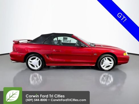 Used 1994 Ford Mustang GT RWD image 17