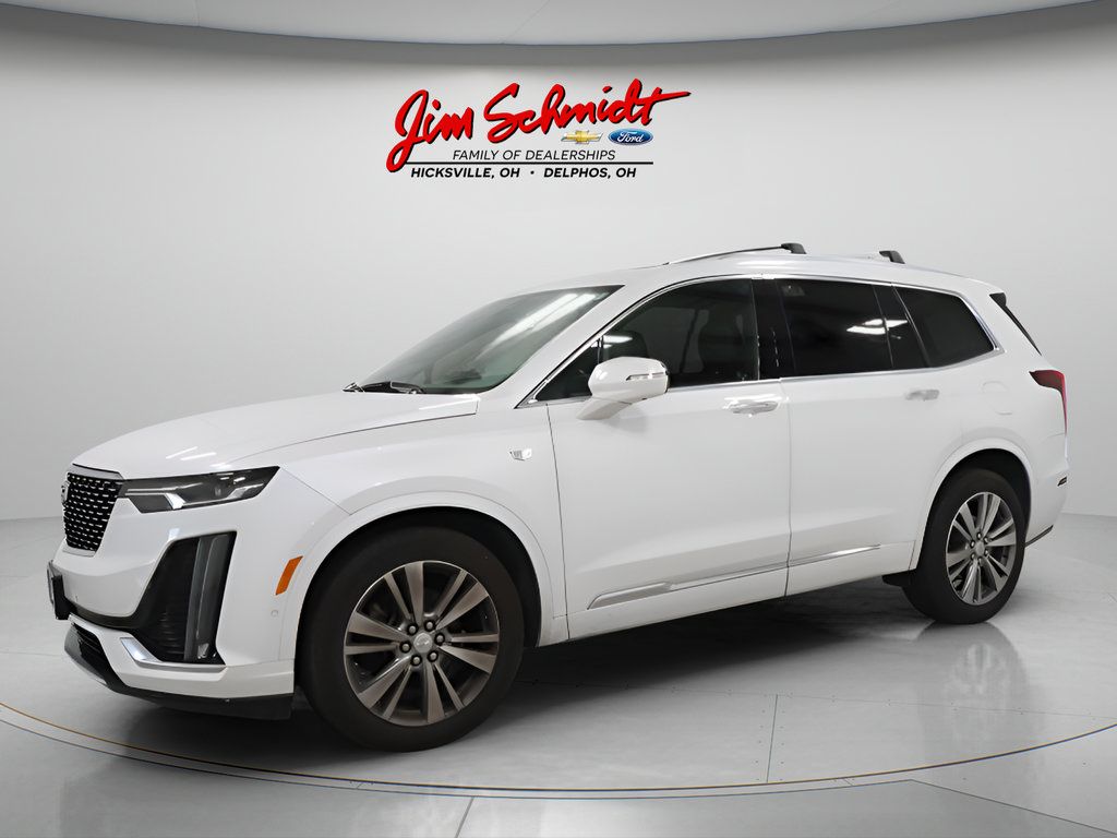 Used 2024 Cadillac XT6 Premium Luxury w/ Technology Package AWD/4WD image 2