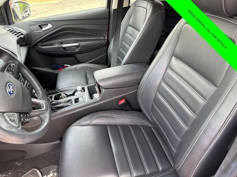 Used 2019 Ford Escape SEL AWD/4WD image 29