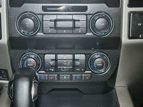 Certified 2019 Ford F150 Lariat AWD/4WD image 16