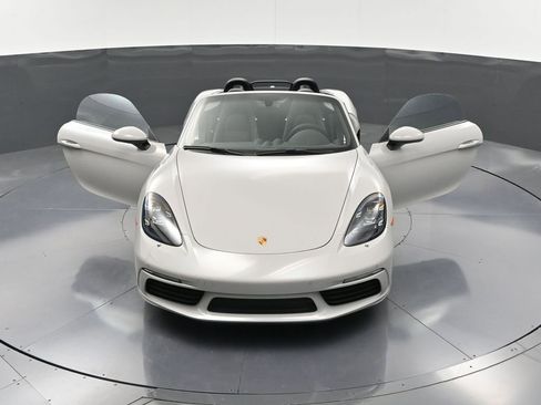 New 2025 Porsche 718 Boxster RWD image 34