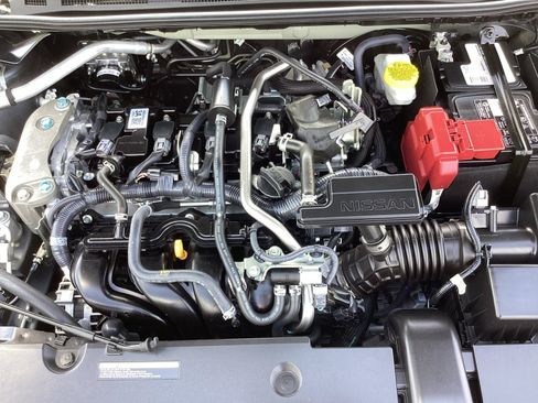 Used 2025 Nissan Sentra S FWD image 29