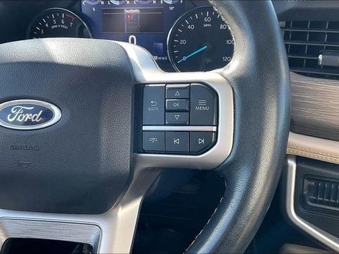 Used 2024 Ford Expedition Max Limited image 23