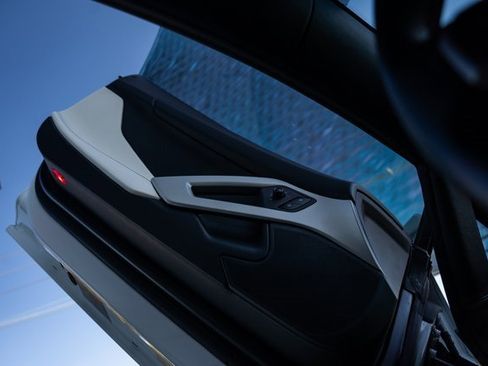 Used 2015 Lamborghini Aventador LP 700-4 image 36