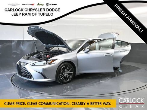 Used 2024 Lexus ES 250 w/ Premium Package AWD/4WD image 59
