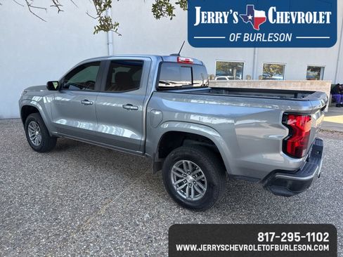 Used 2024 Chevrolet Colorado LT w/ LT Convenience Package II image 7