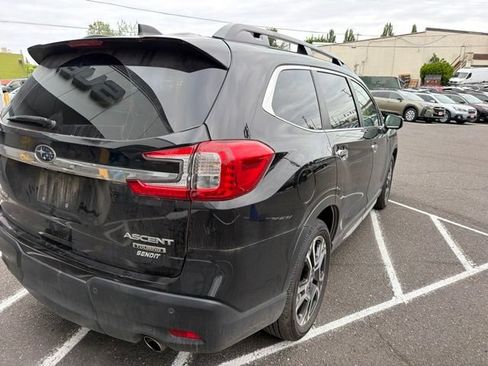 Used 2023 Subaru Ascent Touring AWD/4WD image 8