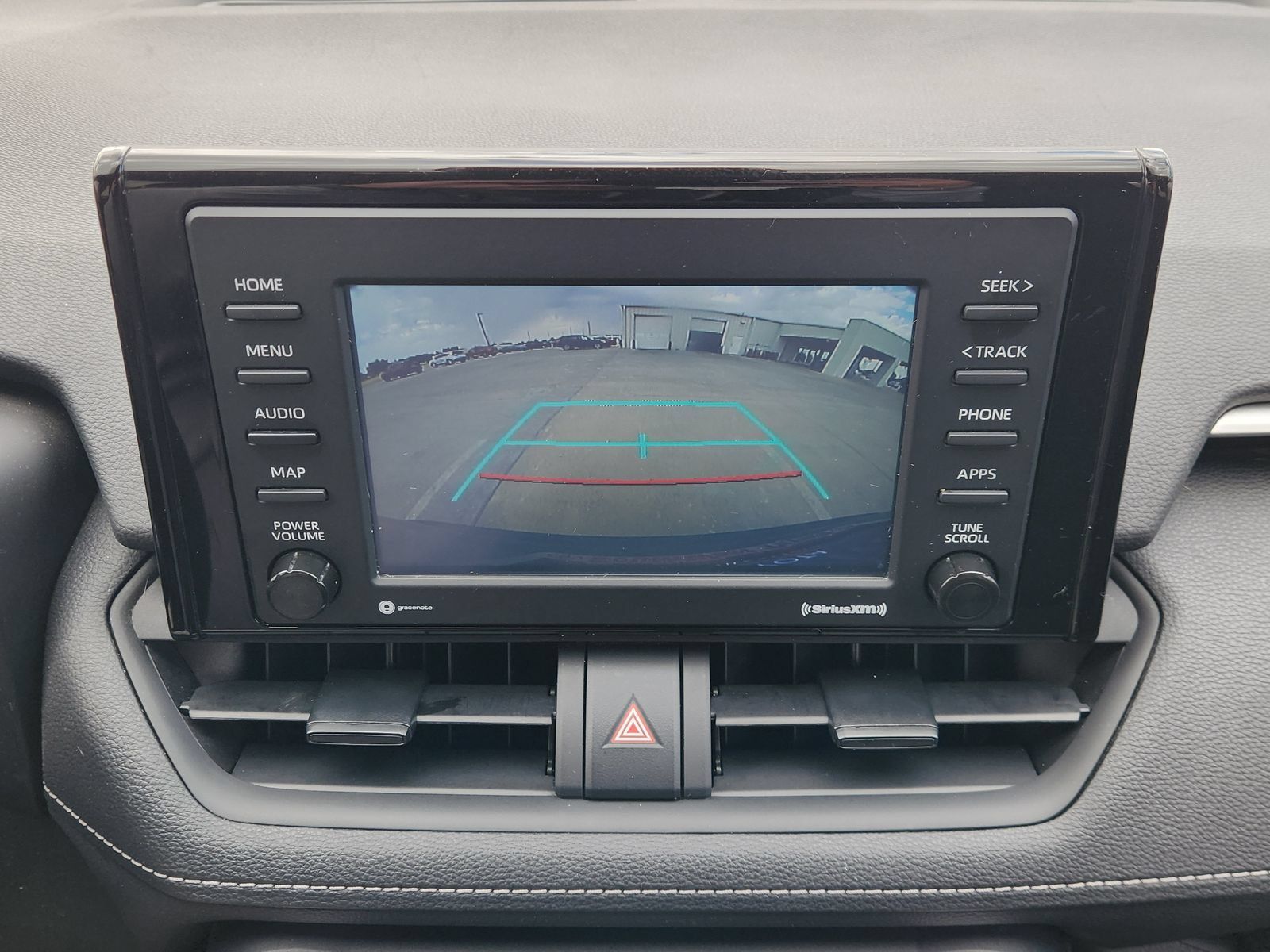 Used 2021 Toyota RAV4 LE FWD image 21