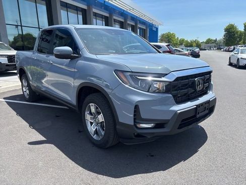 Used 2025 Honda Ridgeline RTL image 4
