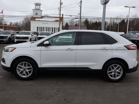 Used 2024 Ford Edge SEL image 13
