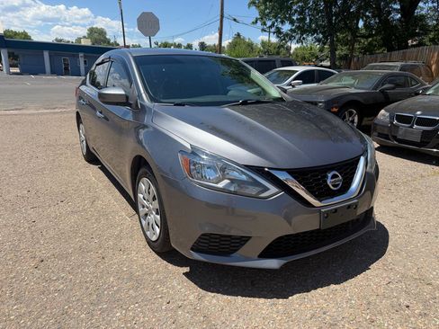Used 2018 Nissan Sentra S FWD image 9