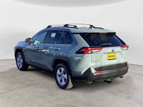 Used 2019 Toyota RAV4 XLE image 3