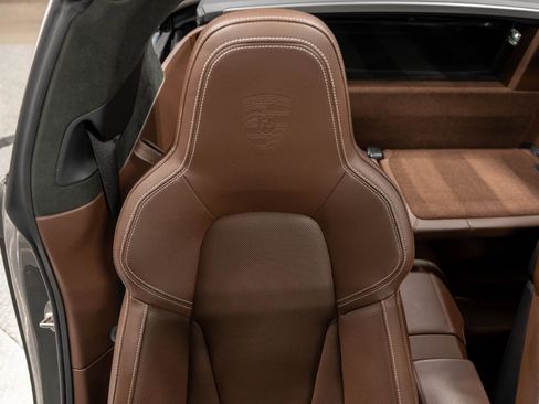 Used 2022 Porsche 911 Targa 4S image 96