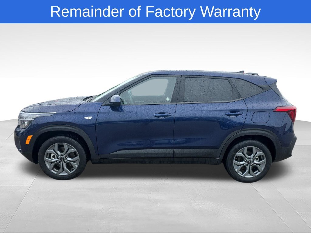Used 2026 Kia Seltos LX AWD/4WD image 2