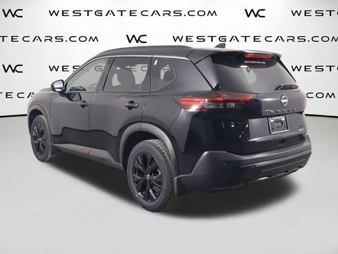 Used 2023 Nissan Rogue SV w/ SV Premium B Package FWD image 43