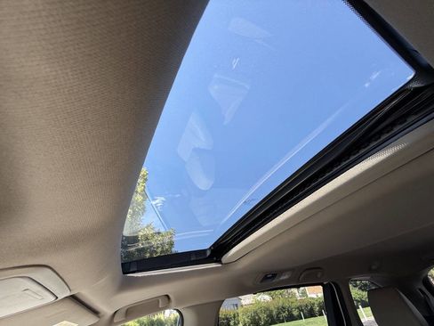 Used 2019 Honda Odyssey EX-L image 17