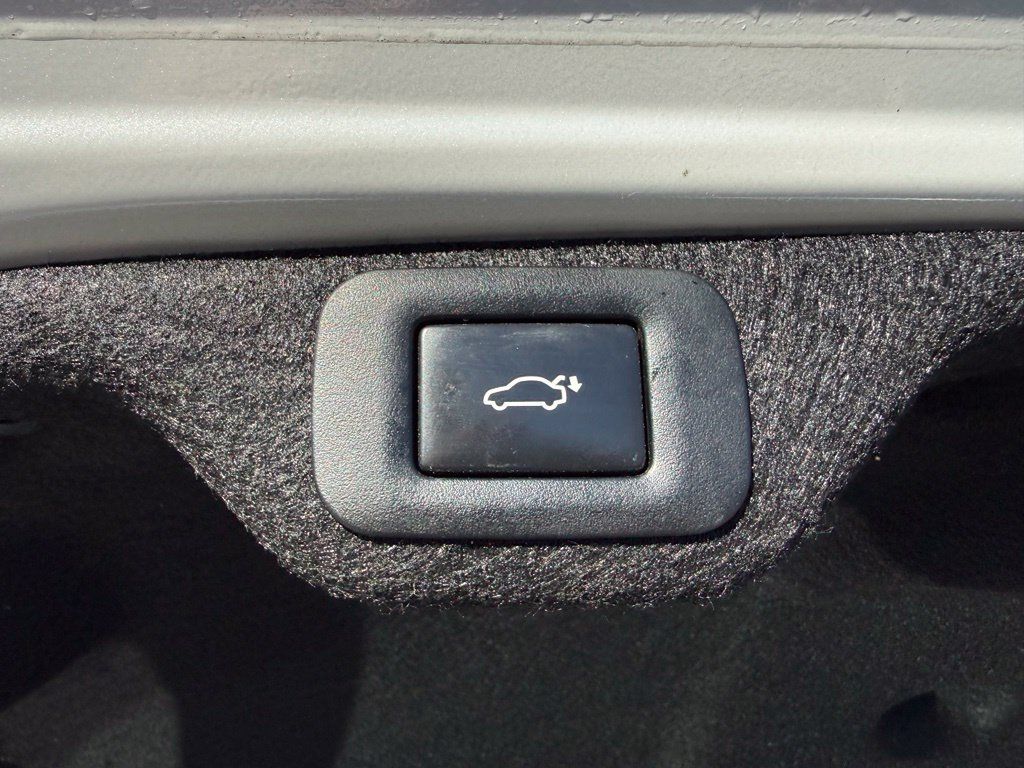 Used 2023 Lexus ES 350 w/ Premium Package FWD image 19