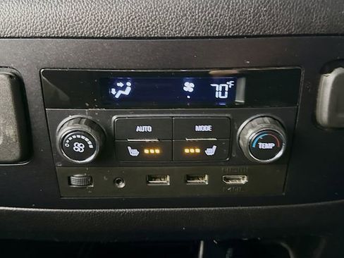 Used 2020 GMC Yukon Denali w/ Denali Ultimate Package AWD/4WD image 27