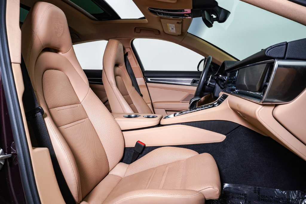 Certified 2023 Porsche Panamera 4 Platinum Edition AWD/4WD image 15