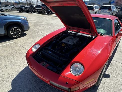 Used 1989 Porsche 928 S4 image 62