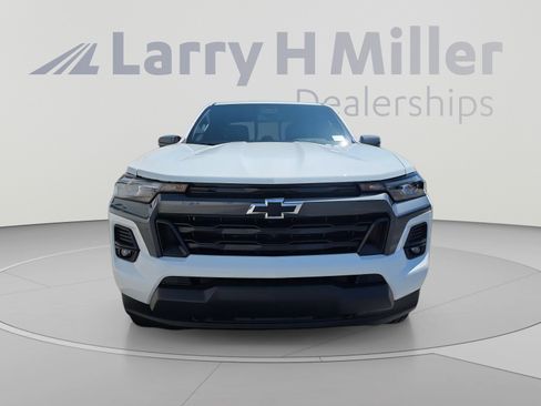 New 2026 Chevrolet Colorado LT w/ LT Convenience Package AWD/4WD image 3