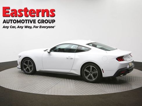 Used 2025 Ford Mustang Coupe RWD image 60