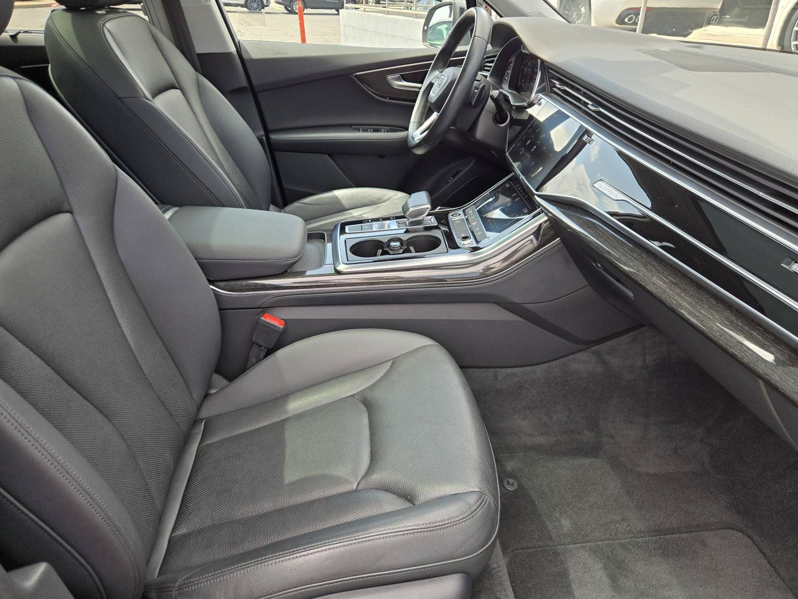 Used 2022 Audi Q7 3.0T Premium Plus AWD/4WD image 34