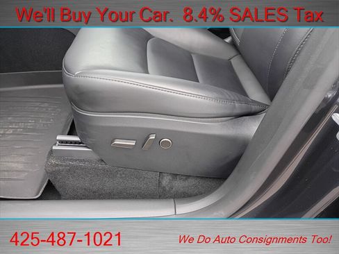 Used 2024 Tesla Model Y Long Range AWD/4WD image 10