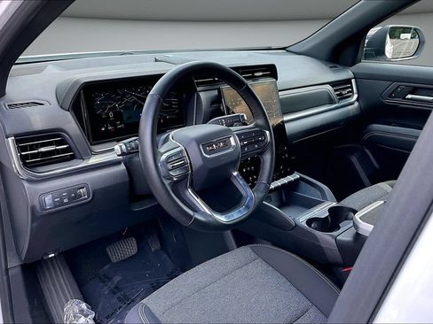 Used 2026 GMC Terrain Elevation AWD/4WD image 17