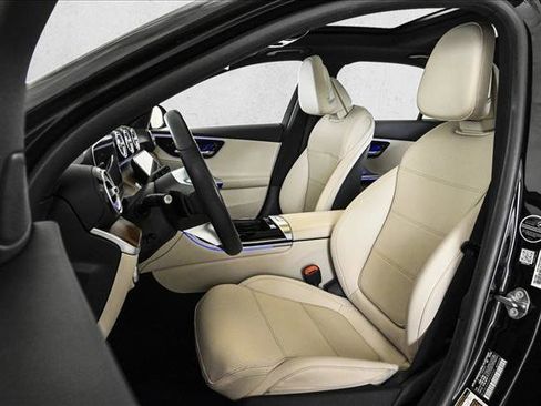 Used 2023 Mercedes-Benz C 300 4MATIC Sedan image 17