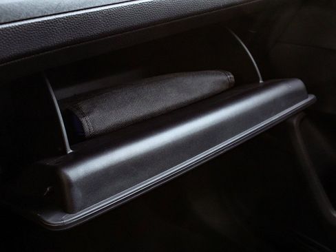 Used 2025 Honda CR-V LX image 18