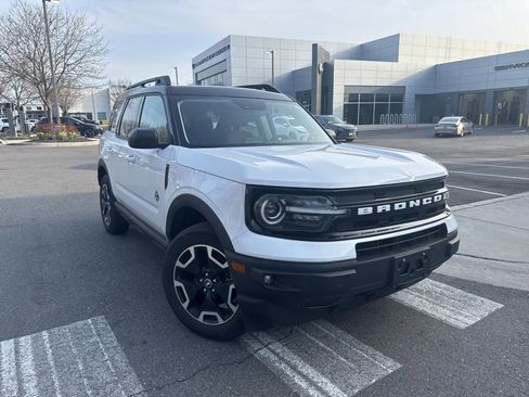 Used 2024 Ford Bronco Sport Outer Banks image 1