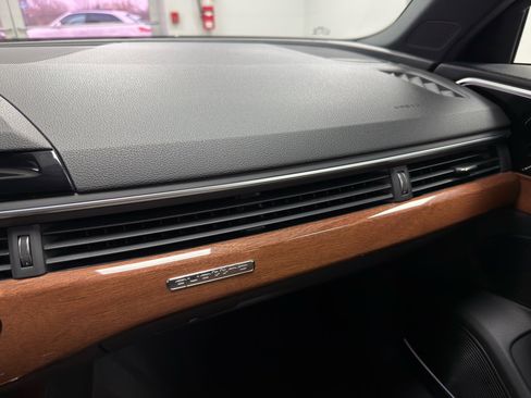 Used 2022 Audi A4 2.0T Prestige w/ Prestige Package image 26