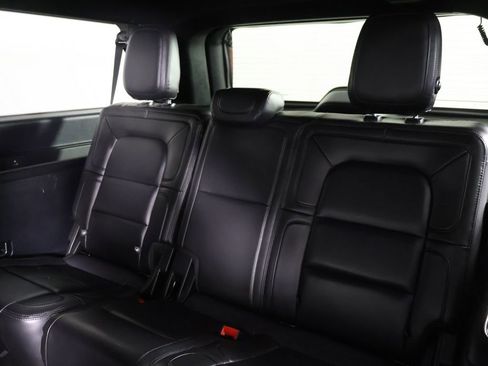 Used 2021 Lincoln Navigator L Reserve w/ Luxury Package AWD/4WD image 37