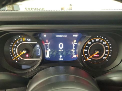 New 2025 Jeep Gladiator High Tide image 23