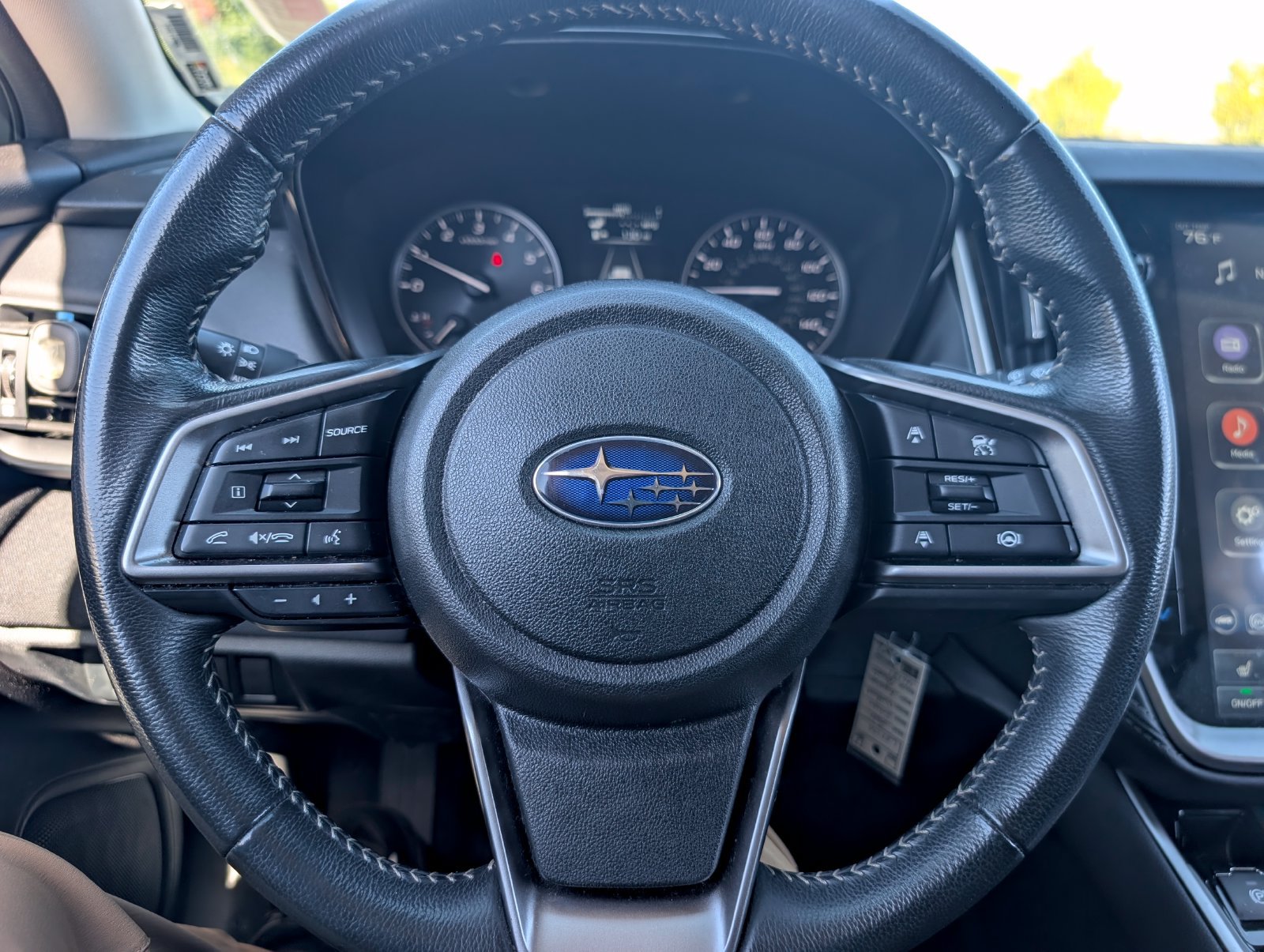 Certified 2025 Subaru Outback Premium AWD/4WD image 13