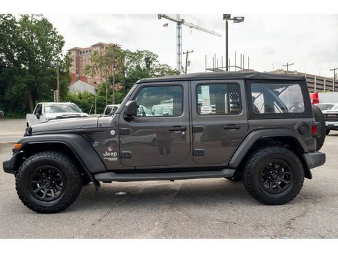 Used 2020 Jeep Wrangler Unlimited Sport AWD/4WD image 5