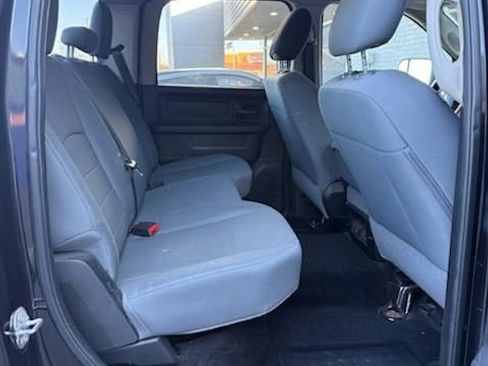 Used 2017 RAM 1500 Express w/ Black Ram 1500 Express Group image 6