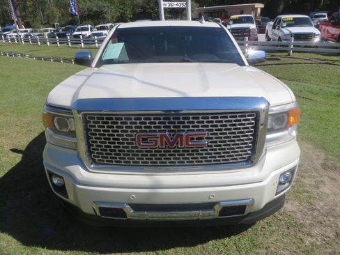 Used 2015 GMC Sierra 1500 Denali w/ Driver Alert Package image 3