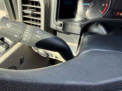 Used 2020 Ford F250 XL w/ Power Equipment Group image 21