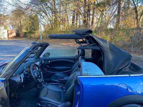 Used 2015 MINI Cooper Cooper 2dr Convertible image 32